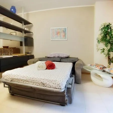 House 418 * Pérouse